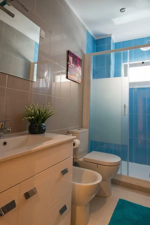 Lisbon Zoo House Apartment